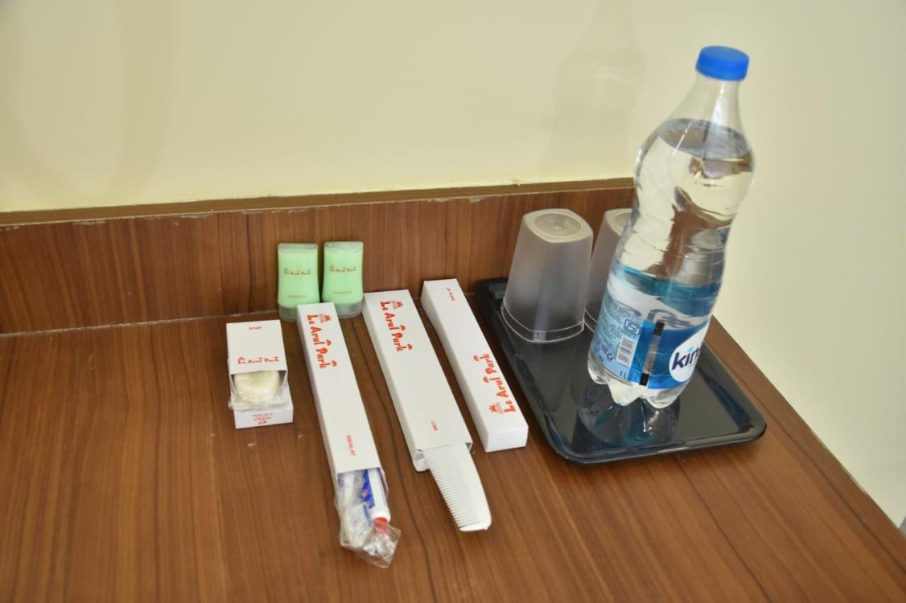 Le Arul Park Hotell Karaikal Exteriör bild